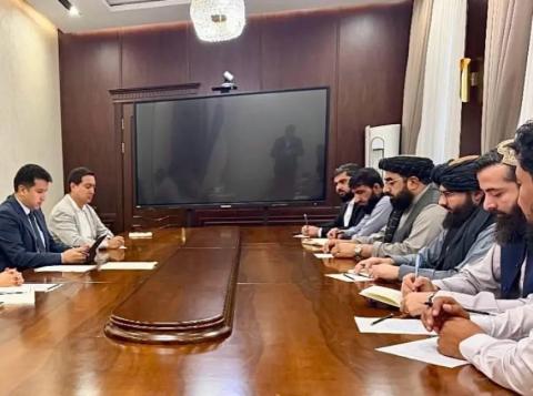Afghanistan and Uzbekistan meeting picture